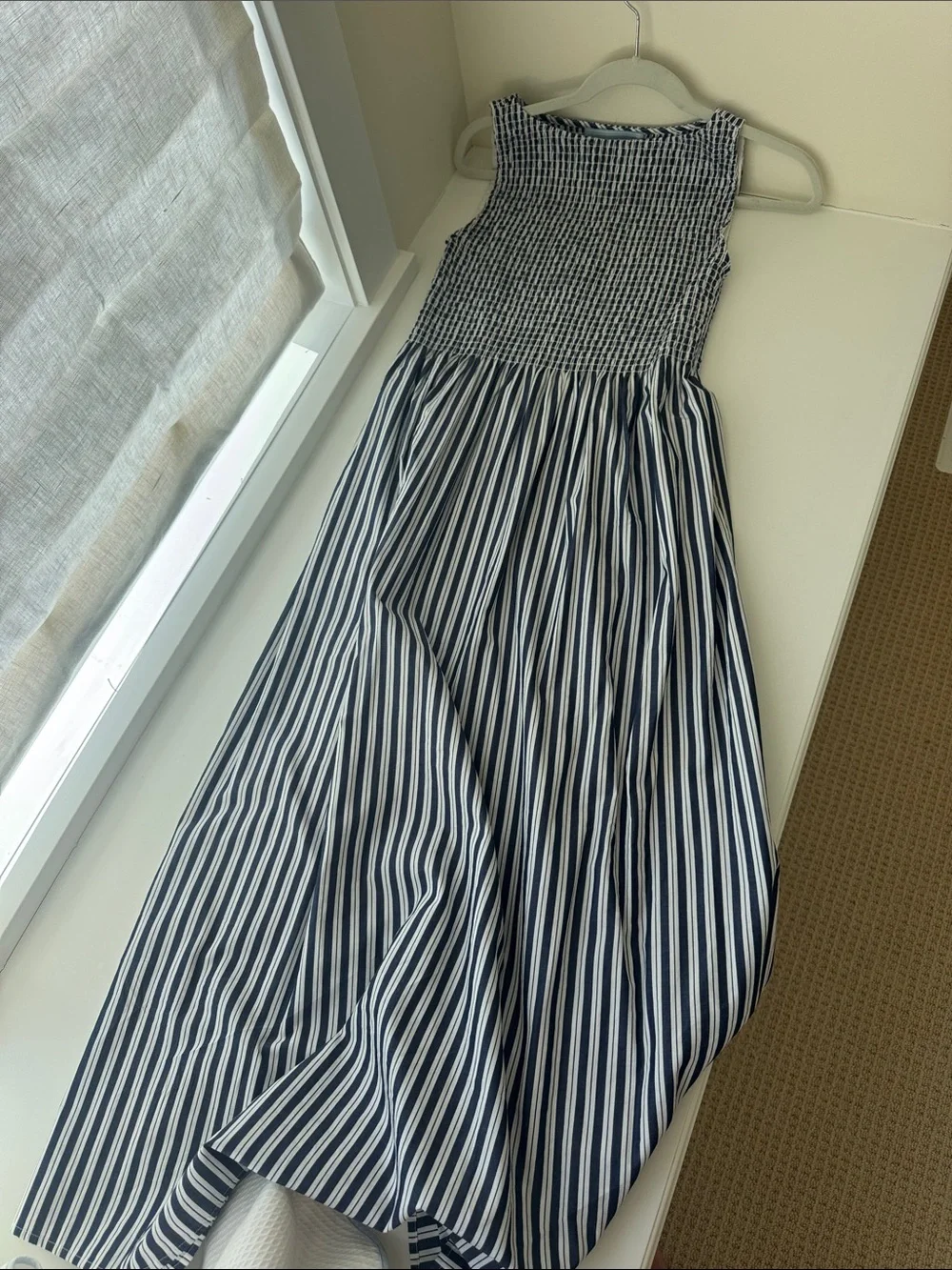 Hill House Dress - Picture 1 of 4